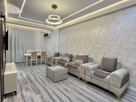 Gənclikdə 2 otaqlı yeni tikili mənzil kirayə verilir, 80 m², 1 050 AZN/ay, şəkil 2 / 8