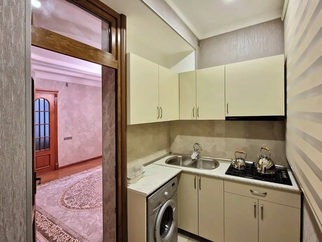 Nəriman Nərimanovda 2 otaqlı köhnə tikili mənzil kirayə verilir, 80 m², 849 AZN/ay, şəkil 4 / 12