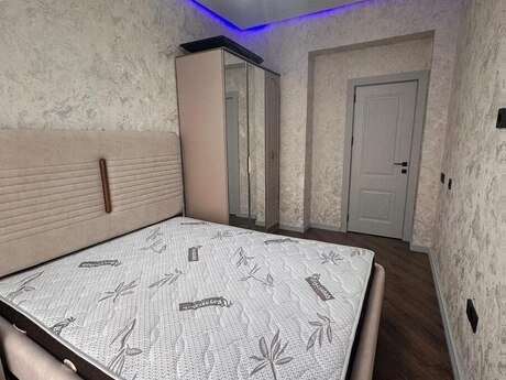 Xalqlar Dostluğunda 1 otaqlı yeni tikili mənzil kirayə verilir, 45 m², 700 AZN/ay, şəkil 3 / 5