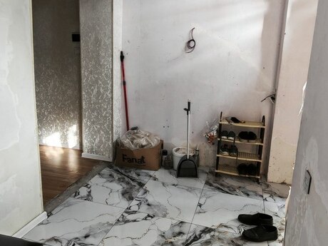 Biləcəridə 3 otaqlı həyət evi satılır, 80 m², 77 000 AZN, şəkil 2 / 11