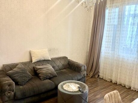 Объявление №6560255 - Баку, м. Мемар Аджеми, 2-комн., 65 м², 2/5 этаж