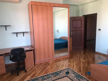 28 Mayda 3 otaqlı yeni tikili mənzil kirayə verilir, 150 m², 1 000 AZN/ay, şəkil 4 / 9