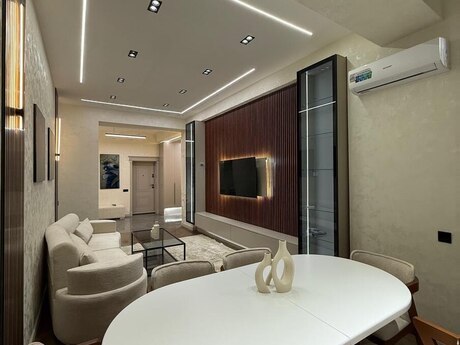 28 Mayda 2 otaqlı yeni tikili mənzil kirayə verilir, 72 m², 1 600 AZN/ay, şəkil 2 / 11