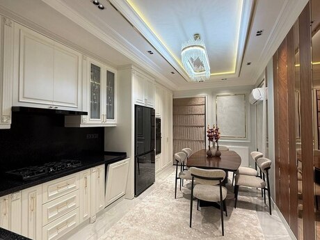 Объявление №6560374 - Баку, Хатаинский р., 3-комн., 114 м², 5/7 этаж