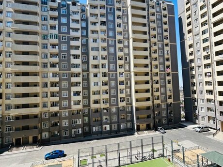 Продаётся 3-комнатная квартира в новостройке, Yeni Günəşli, 100 м², 259 000 AZN, фото 2 / 12