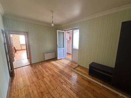 Yeni Günəşlidə 3 otaqlı köhnə tikili mənzil satılır, 68 m², 136 000 AZN, şəkil 5 / 12