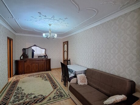 Yasamalda 2 otaqlı köhnə tikili mənzil kirayə verilir, 50 m², 700 AZN/ay, şəkil 5 / 12