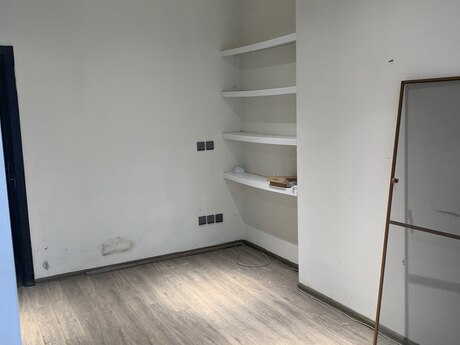 Продаётся 3-комнатная квартира в старом фонде, 9-cu mikrorayon, 52 м², 190 000 AZN, фото 3 / 12