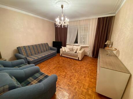 Elan №6560536 - Bakı, Elmlər Akademiyası m., 3 otaqlı, 100 m², 8/16 mərtəbə