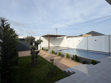 Mərdəkanda 5 otaqlı həyət evi satılır, 220 m², 440 000 AZN, şəkil 5 / 12