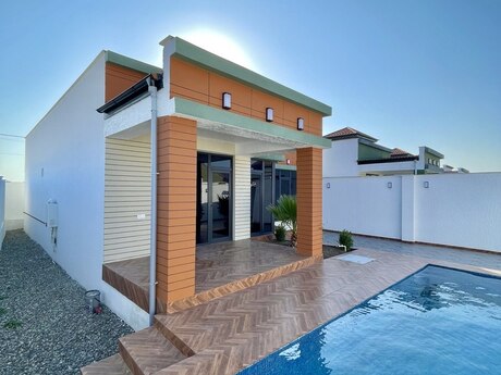 Mərdəkanda 4 otaqlı həyət evi satılır, 170 m², 260 000 AZN, şəkil 2 / 12