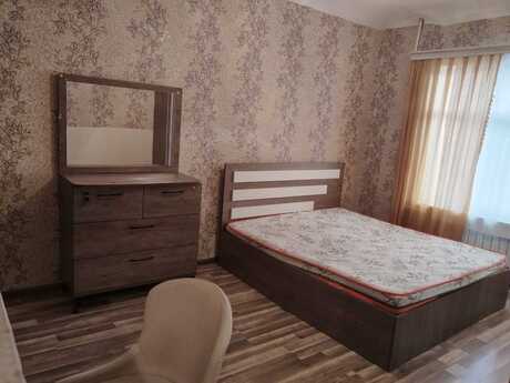 1 otaq · 30 m² · 1/5 mərtəbə, Neftçilər