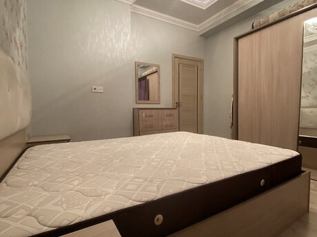 2-room new-build apartment for rent in Şah İsmayıl Xətai, 70 m², 1 035 AZN/mo, photo 3 / 12