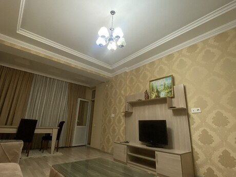 2-room new-build apartment for rent in Şah İsmayıl Xətai, 70 m², 1 035 AZN/mo, photo 5 / 12