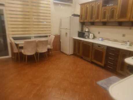 Сдаётся 5-комнатная квартира в новостройке, Nizami, 220 м², 1 500 AZN/мес, фото 2 / 12