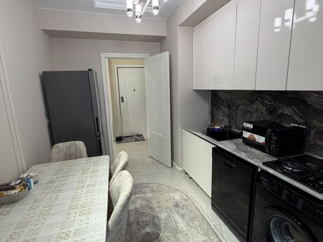 City Garden kompleksində 3 otaqlı yeni tikili mənzil kirayə verilir, 110 m², 1 395 AZN/ay, şəkil 5 / 12