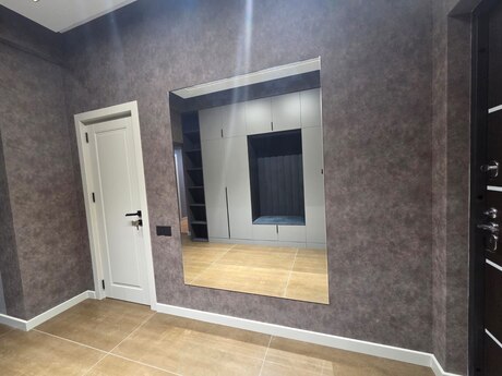 3 otaq · 84 m² · 9/15 mərtəbə, Azadlıq Prospekti