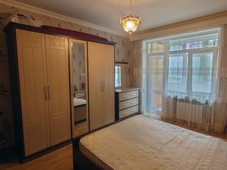 Xalqlar Dostluğunda 3 otaqlı köhnə tikili mənzil kirayə verilir, 90 m², 700 AZN/ay, şəkil 4 / 12
