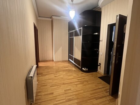 2-room new-build apartment for rent in Memar Əcəmi, 95 m², 800 AZN/mo, photo 3 / 10