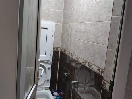 3-room old-build apartment for sale in Yeni Yasamal, 78 m², 200 000 AZN, photo 3 / 5