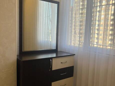 Nəsimidə 2 otaqlı köhnə tikili mənzil satılır, 32 m², 143 000 AZN, şəkil 2 / 12