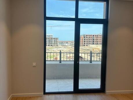Marina Village kompleksində 2 otaqlı yeni tikili mənzil satılır, 73,2 m², 250 000 AZN, şəkil 3 / 12