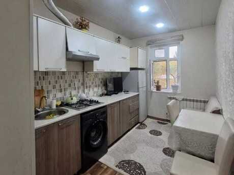Memar Əcəmidə 2 otaqlı köhnə tikili mənzil kirayə verilir, 60 m², 650 AZN/ay, şəkil 5 / 9