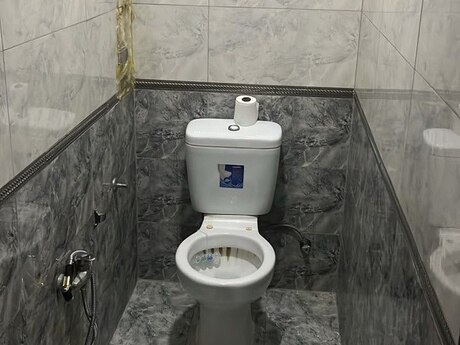 9-cu mikrorayonda 2 otaqlı yeni tikili mənzil kirayə verilir, 100 m², 700 AZN/ay, şəkil 3 / 6