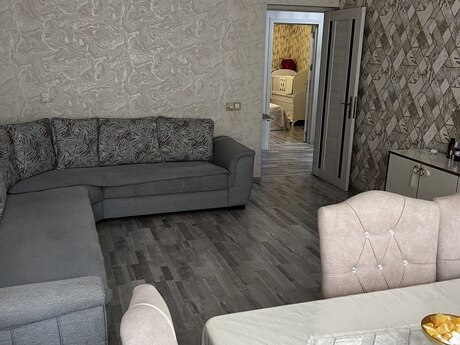 2 otaq · 52 m² · 4/5 mərtəbə, Avtovağzal