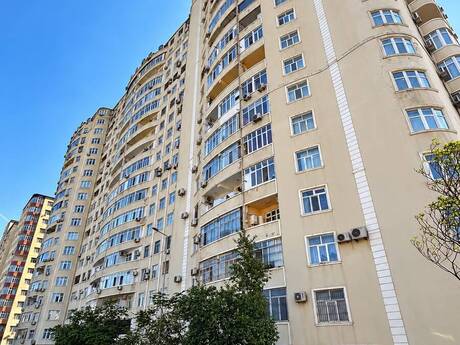 2 otaq · 84 m² · 11/19 mərtəbə, İnşaatçılar