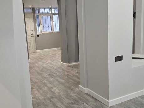 Elan №6560851 - Bakı, İçəri Şəhər m., 2 otaqlı, 60 m², 2/3 mərtəbə