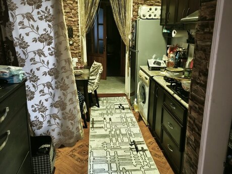 İçəri Şəhərdə 3 otaqlı köhnə tikili mənzil satılır, 80 m², 240 000 AZN, şəkil 4 / 10