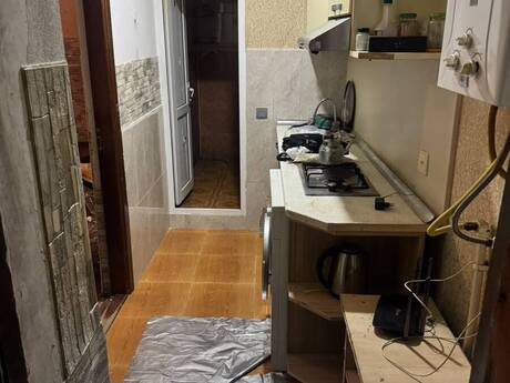 Əhmədlidə 1 otaqlı köhnə tikili mənzil kirayə verilir, 32 m², 300 AZN/ay, şəkil 3 / 5