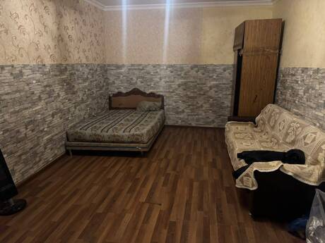 Əhmədlidə 1 otaqlı köhnə tikili mənzil kirayə verilir, 32 m², 300 AZN/ay, şəkil 4 / 5