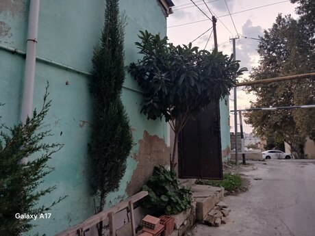 Bakıxanovda 4 otaqlı həyət evi satılır, 110 m², 270 000 AZN, şəkil 2 / 12