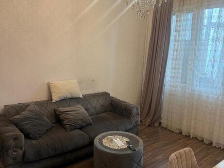 Elan №6560940 - Bakı, Memar Əcəmi m., 2 otaqlı, 50 m², 5/5 mərtəbə