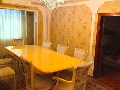 Xalqlar Dostluğunda 5 otaqlı köhnə tikili mənzil satılır, 120 m², 290 000 AZN, şəkil 5 / 12