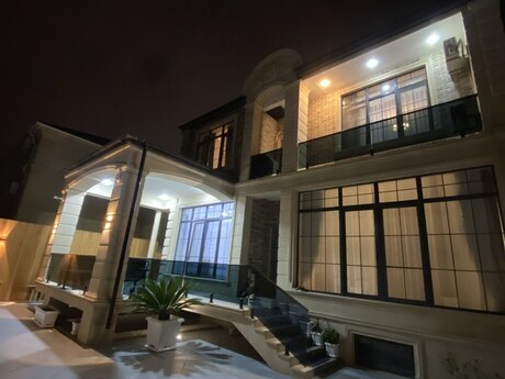 6 rooms · 340 m², Badamdar