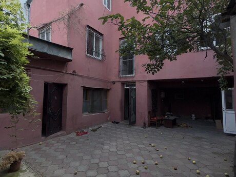 Продаётся 6-комнатный дом, Nəsimi, 200 м², 335 000 AZN, фото 4 / 12