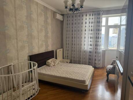 Сдаётся 3-комнатная квартира в новостройке, Nəriman Nərimanov, 150 м², 1 200 AZN/мес, фото 3 / 11