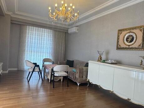 Nəsimidə 3 otaqlı yeni tikili mənzil kirayə verilir, 150 m², 1 400 AZN/ay, şəkil 3 / 12