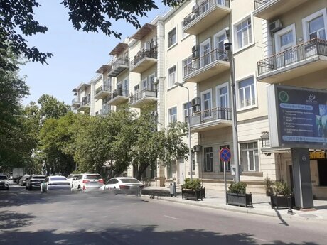 Elan №6561197 - Bakı, 28 May m., 2 otaqlı, 55 m², 3/4 mərtəbə