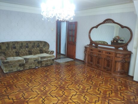 Neftçilərdə 3 otaqlı köhnə tikili mənzil kirayə verilir, 65 m², 550 AZN/ay, şəkil 2 / 12