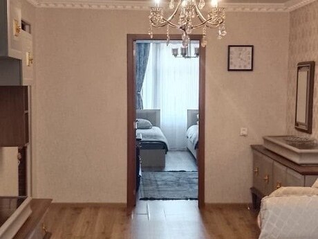 İnşaatçılarda 2 otaqlı köhnə tikili mənzil kirayə verilir, 60 m², 750 AZN/ay, şəkil 5 / 12