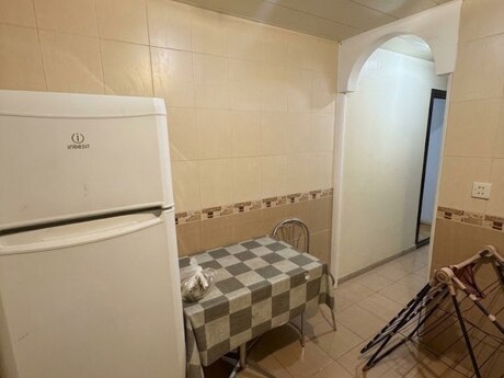 Elmlər Akademiyasında 1 otaqlı köhnə tikili mənzil satılır, 43 m², 130 000 AZN, şəkil 4 / 8