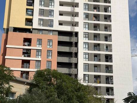 Qarayev City kompleksində 2 otaqlı yeni tikili mənzil satılır, 84 m², 215 000 AZN, şəkil 3 / 12