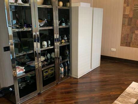 Elmlər Akademiyasında 4 otaqlı yeni tikili mənzil kirayə verilir, 210 m², 2 300 AZN/ay, şəkil 4 / 12