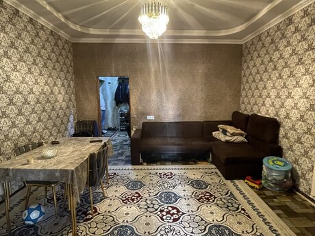 Продаётся 3-комнатная квартира в старом фонде, Bakıxanov, 70 м², 99 000 AZN, фото 3 / 10