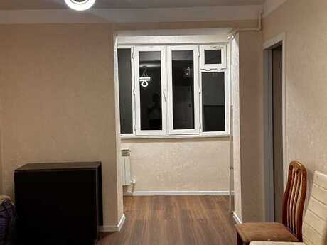 Elan №6561641 - Bakı, İnşaatçılar m., 2 otaqlı, 35 m², 3/5 mərtəbə