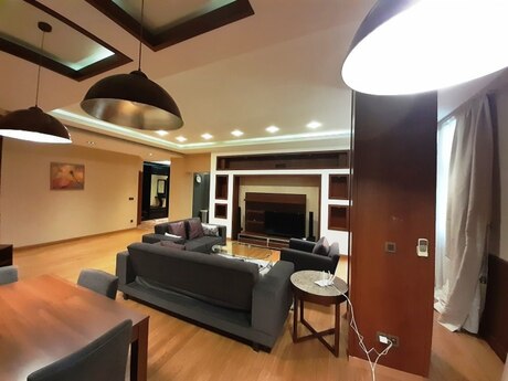 28 Mayda 4 otaqlı yeni tikili mənzil kirayə verilir, 150 m², 1 600 AZN/ay, şəkil 5 / 12